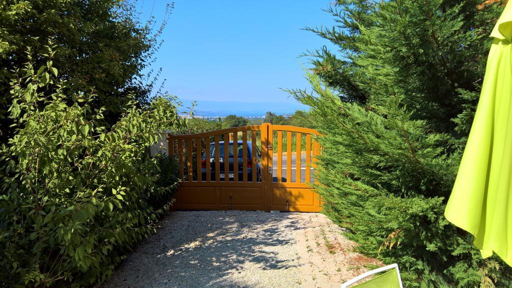 Gites Le Panorama Collonges-sous-Saleve Екстериор снимка